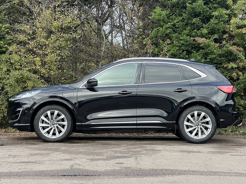 Ford Kuga Duratec Vignale - U11597