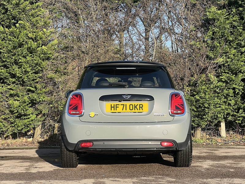 MINI Electric Hatch Cooper SE Level 2 - U11602