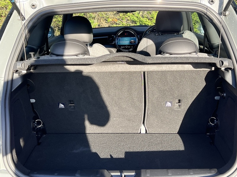 MINI Electric Hatch Cooper SE Level 2 - U11602