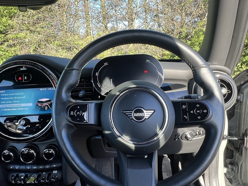 MINI Electric Hatch Cooper SE Level 2 - U11602