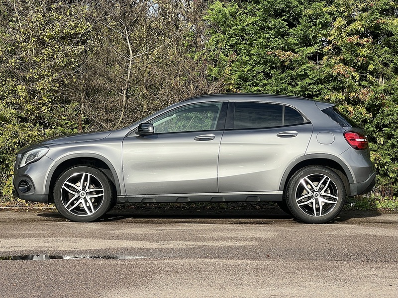 Mercedes-Benz GLA GLA180 Urban Edition - U11603