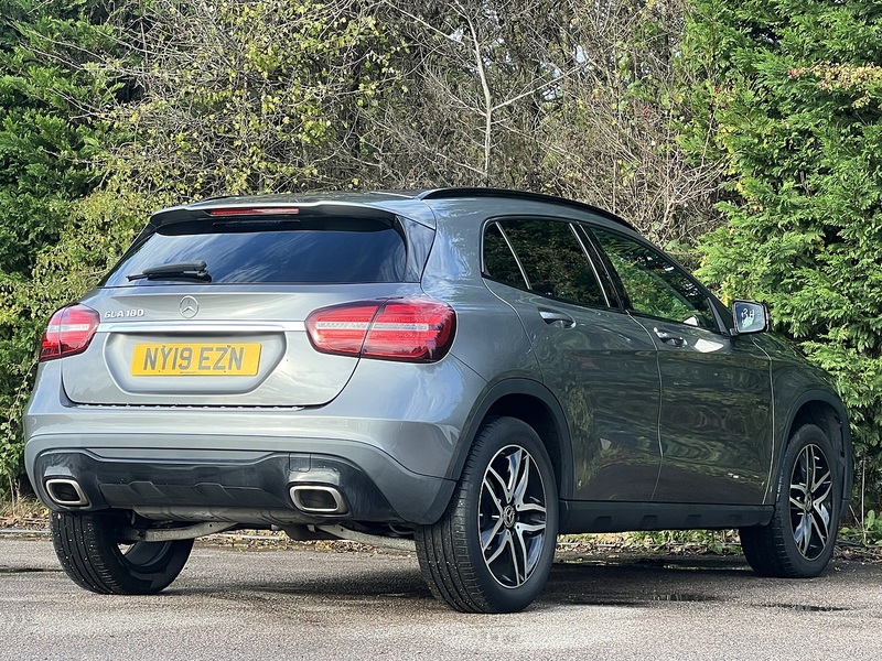 Mercedes-Benz GLA GLA180 Urban Edition - U11603