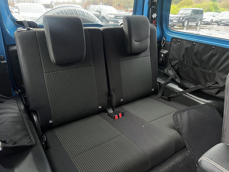 Suzuki Jimny Sierra 4WD JC - U11605