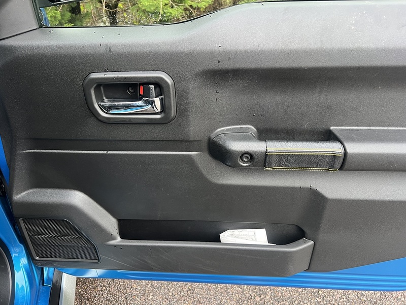 Suzuki Jimny Sierra 4WD JC - U11605