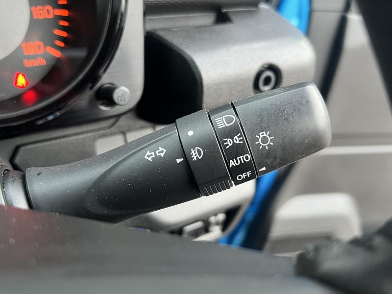 Suzuki Jimny Sierra 4WD JC - U11605