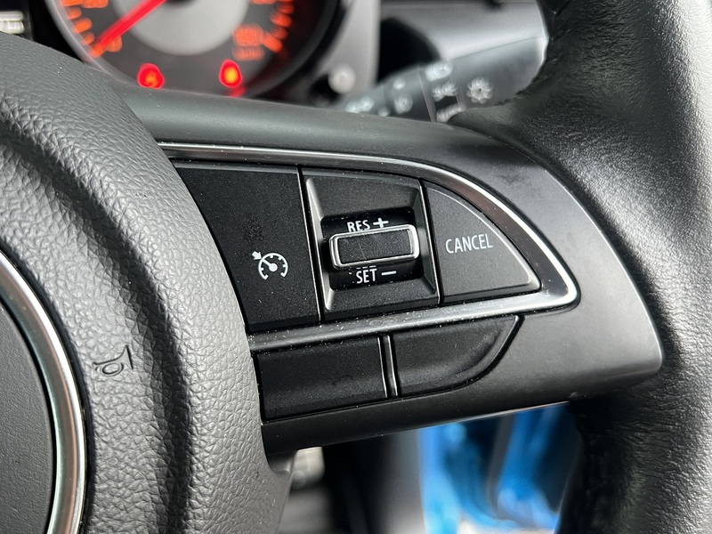 Suzuki Jimny Sierra 4WD JC - U11605