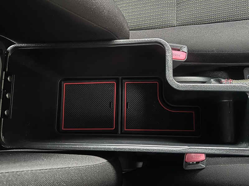 Suzuki Jimny Sierra 4WD JC - U11605