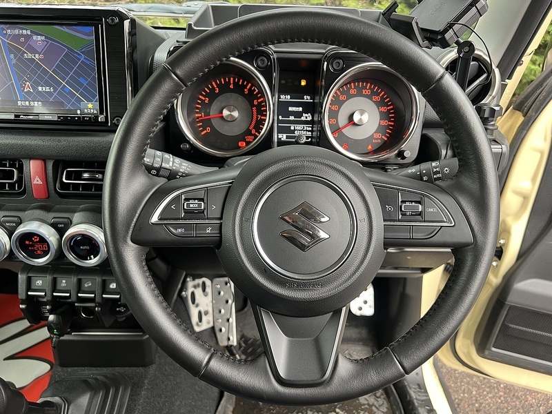 Suzuki Jimny Sierra 4WD JC - U11606