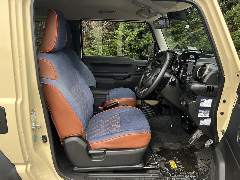 Suzuki Jimny Sierra 4WD JC - U11606