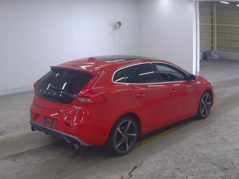 Volvo V40 T5 R-Design - U11607