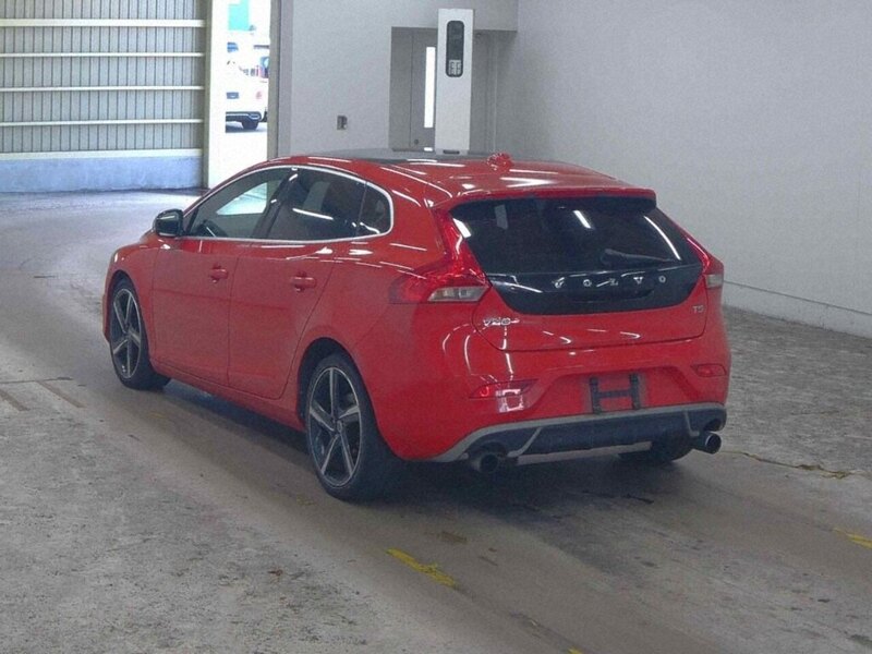 Volvo V40 T5 R-Design - U11607