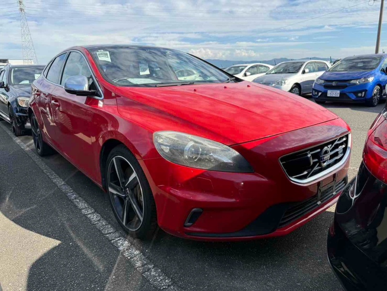 Volvo V40 T5 R-Design - U11607