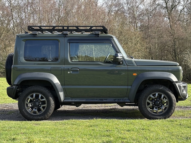 Suzuki Jimny Sierra 4WD JC - U11610