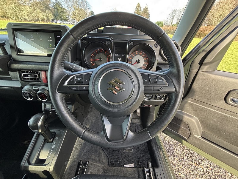 Suzuki Jimny Sierra 4WD JC - U11610