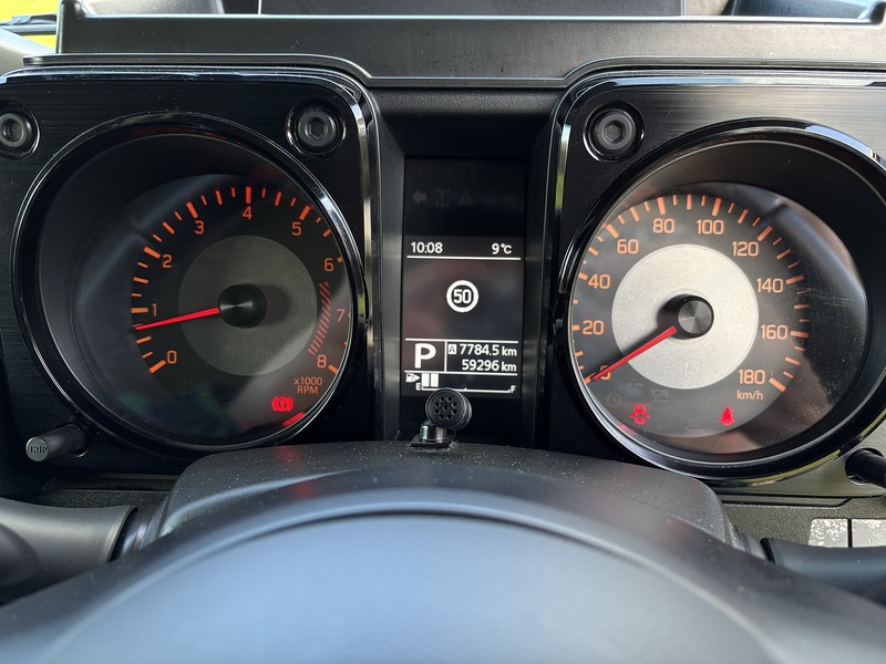 Suzuki Jimny Sierra 4WD JC - U11610