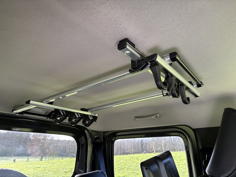 Suzuki Jimny Sierra 4WD JC - U11610