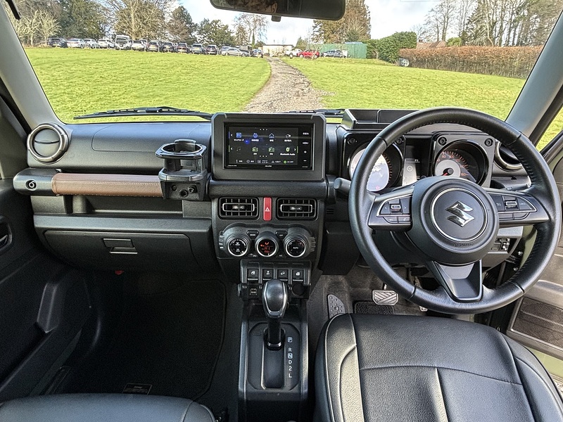 Suzuki Jimny Sierra 4WD JC - U11610