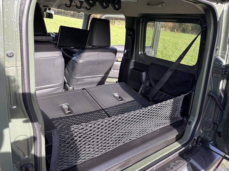 Suzuki Jimny Sierra 4WD JC - U11610