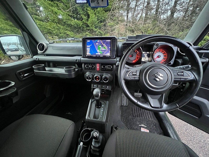 Suzuki Jimny Sierra 4WD JC - U11611