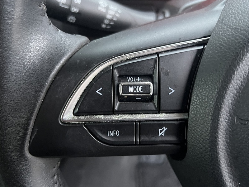 Suzuki Jimny Sierra 4WD JC - U11611