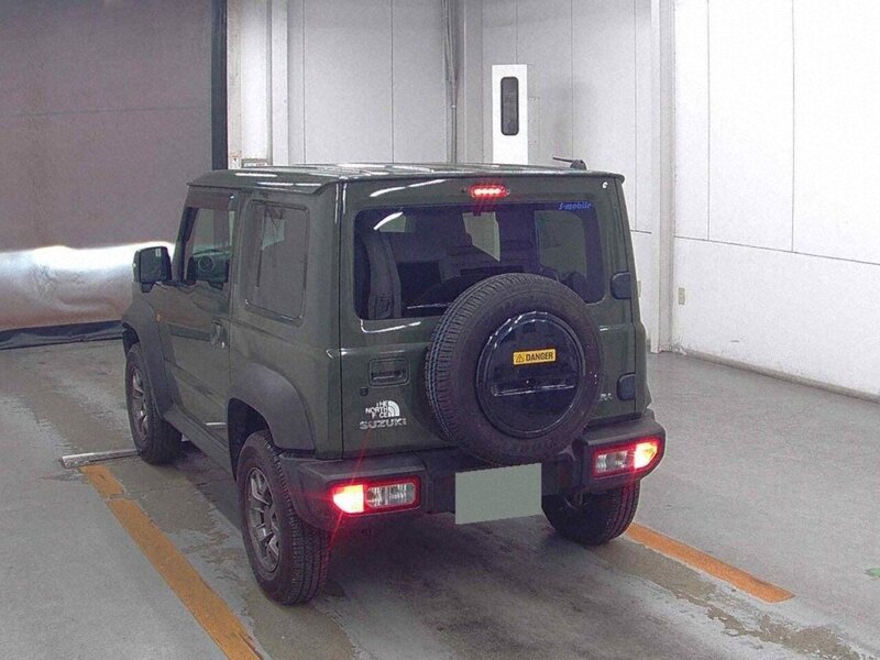 Suzuki Jimny Sierra 4WD JC - U11611