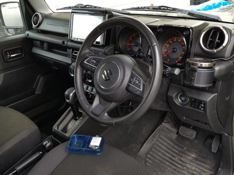Suzuki Jimny Sierra 4WD JC - U11611