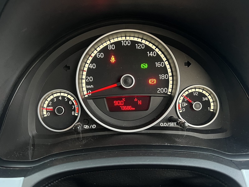 Volkswagen Up High Up - U11612