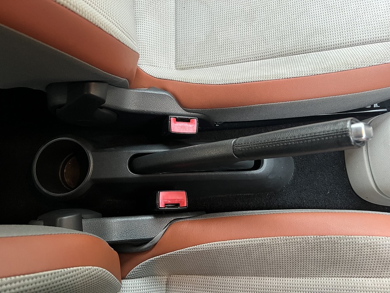 Volkswagen Up High Up - U11612