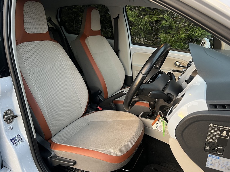 Volkswagen Up High Up - U11612