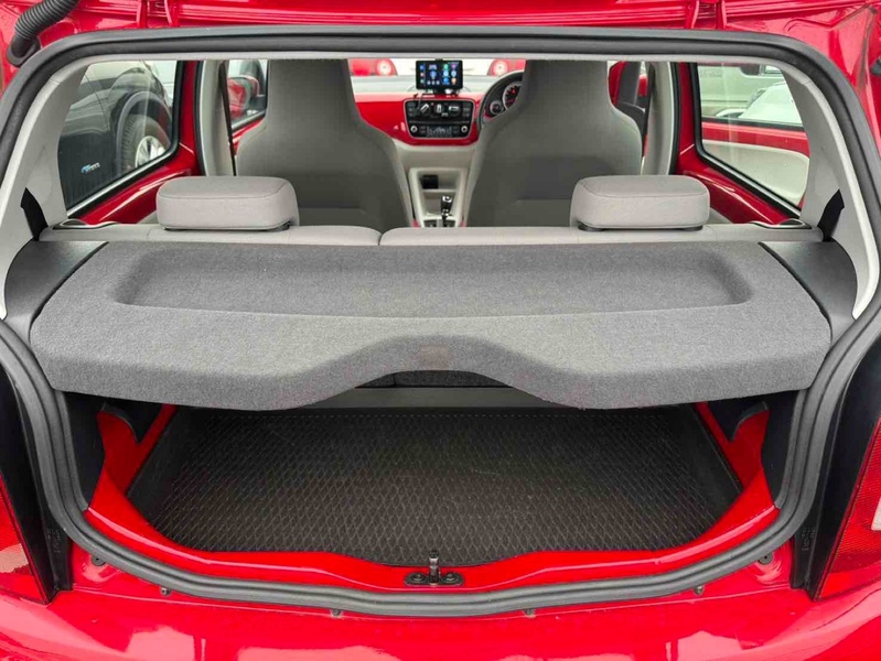 Volkswagen Up High Up - U11613