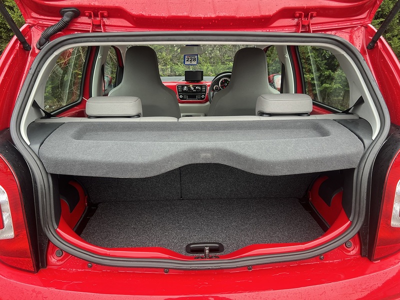 Volkswagen Up High Up - U11613