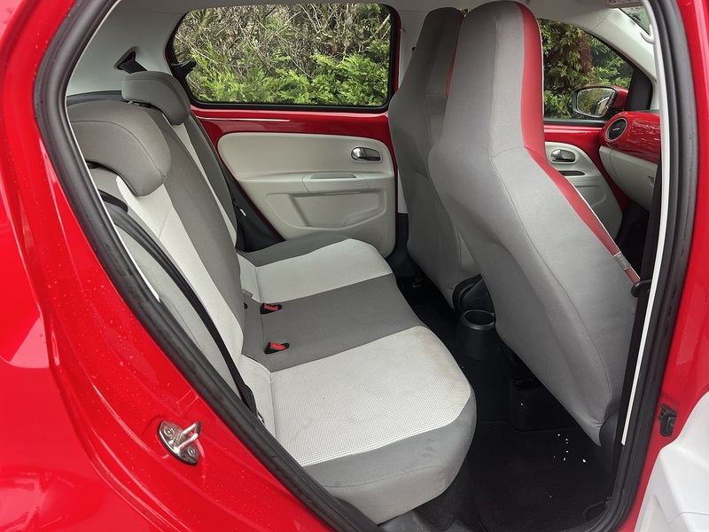 Volkswagen Up High Up - U11613