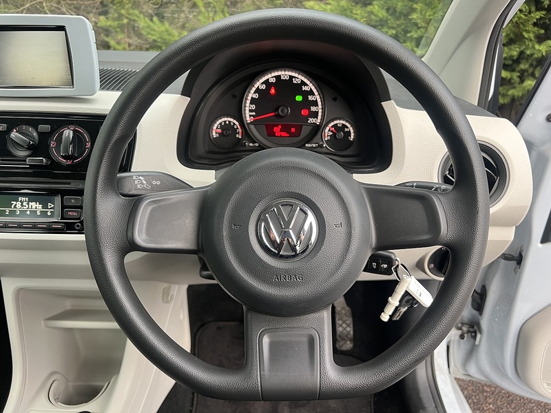 Volkswagen Up UP - U11614