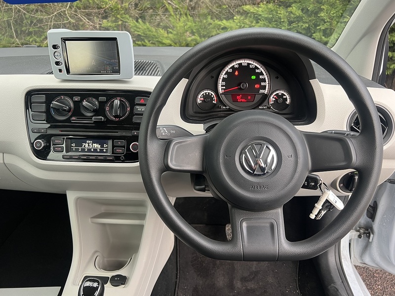 Volkswagen Up UP - U11614