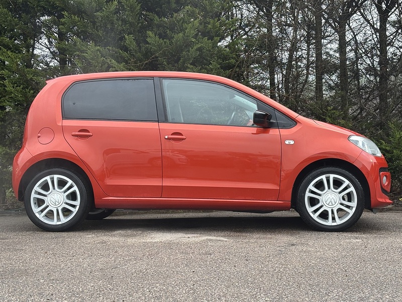 Volkswagen Up Orange Up - U11616