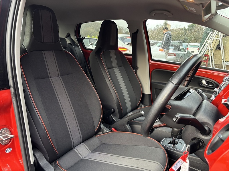 Volkswagen Up Orange Up - U11616