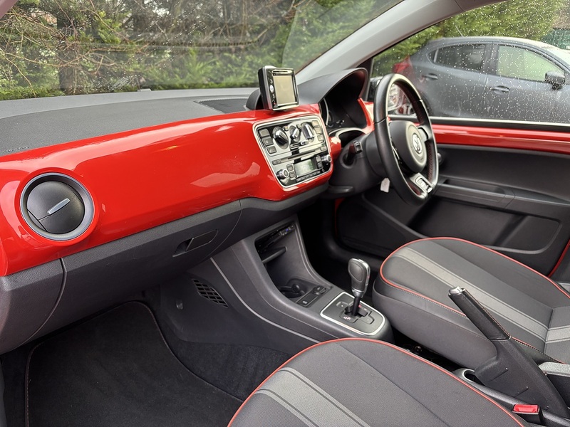 Volkswagen Up Orange Up - U11616