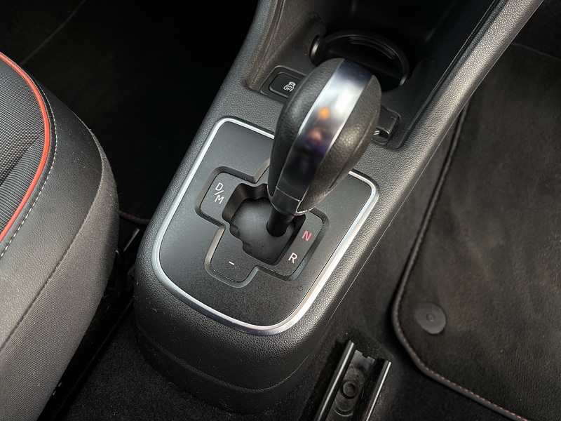 Volkswagen Up Orange Up - U11616