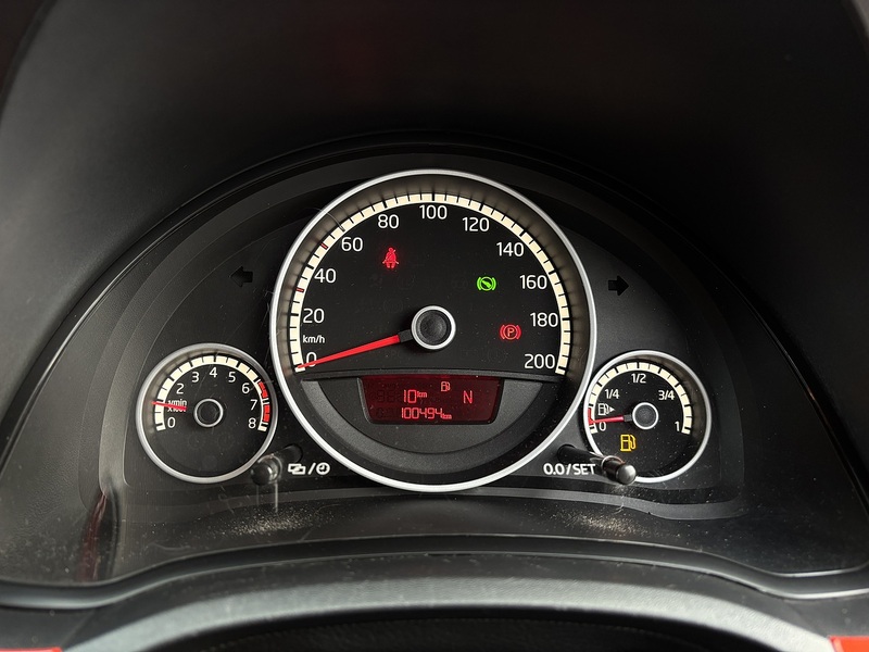 Volkswagen Up Orange Up - U11616