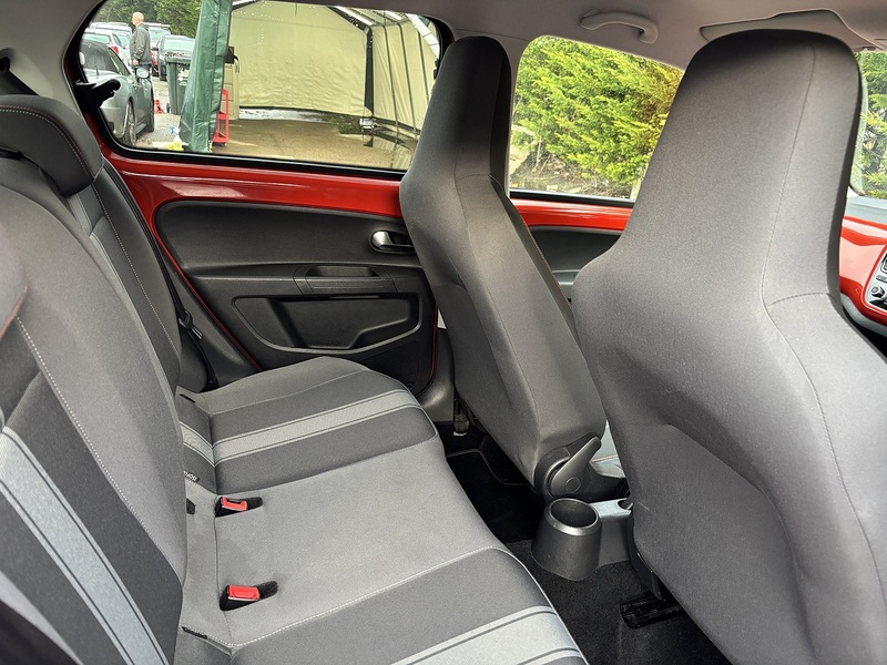 Volkswagen Up Orange Up - U11616