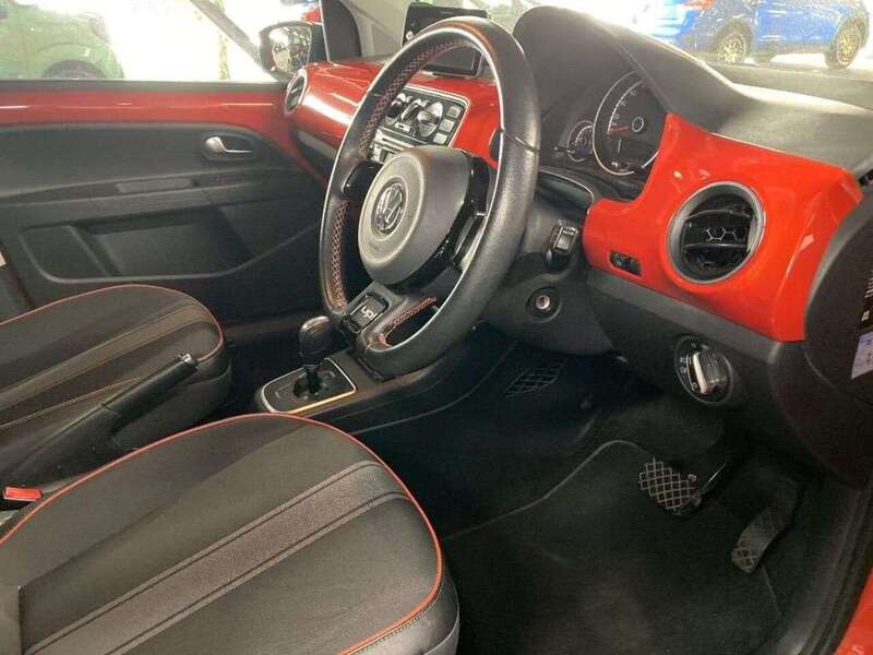 Volkswagen Up Orange Up - U11616