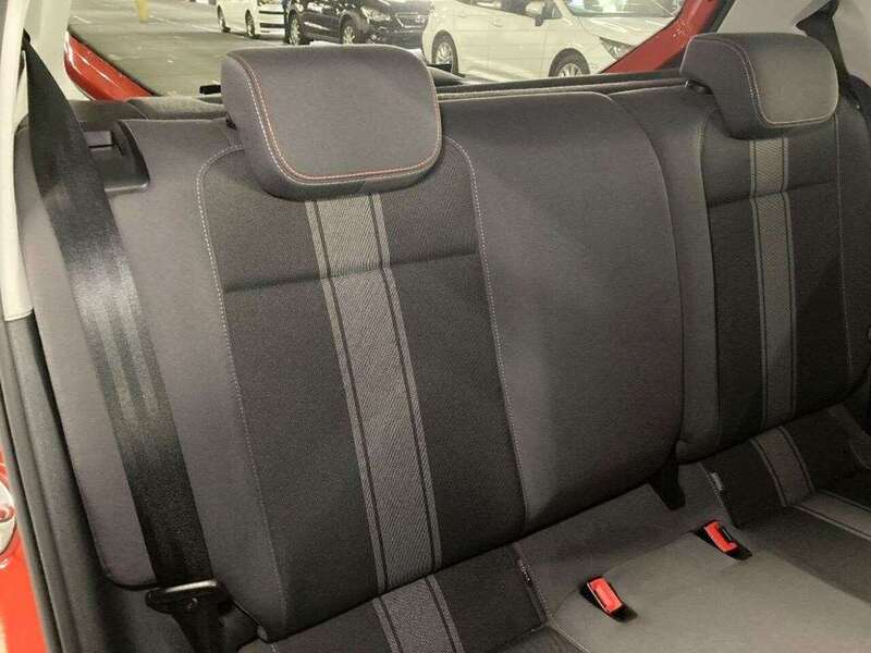 Volkswagen Up Orange Up - U11616