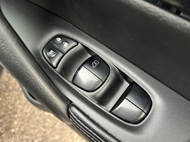 Nissan X-Trail 4WD 20X EMERGENCY BRAKE PACKAGE - U11618