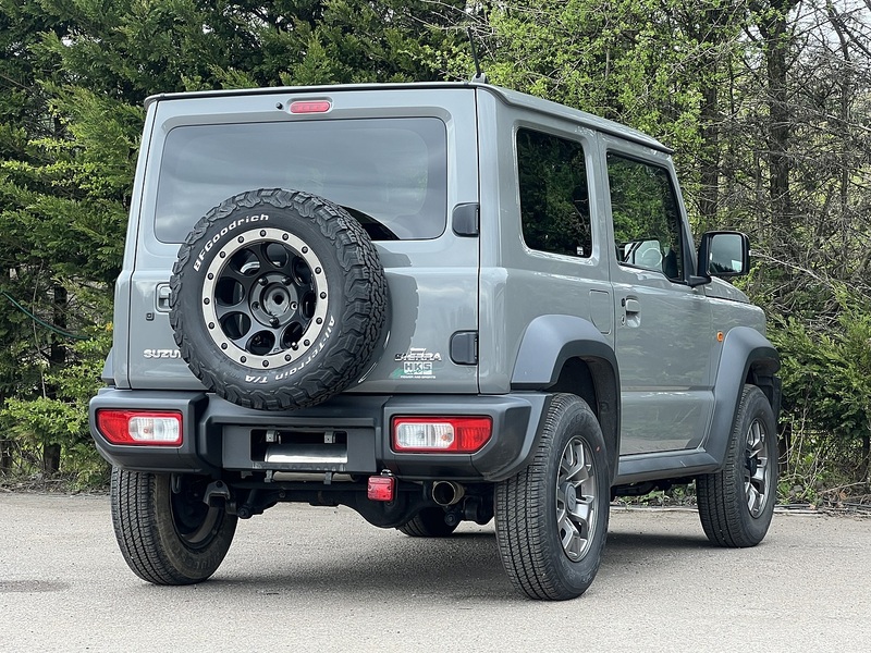 Suzuki Jimny Sierra 4WD JC - U11619