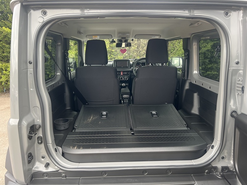 Suzuki Jimny Sierra 4WD JC - U11619