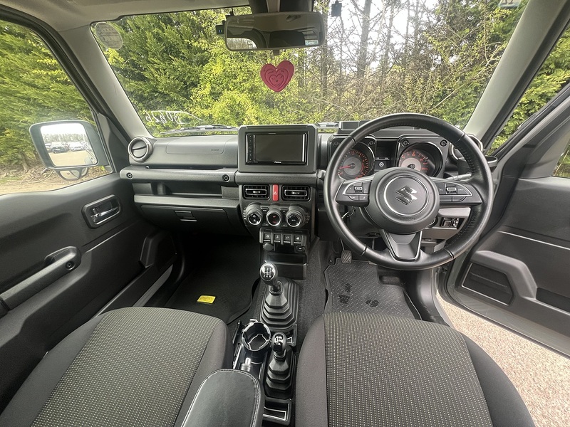 Suzuki Jimny Sierra 4WD JC - U11619