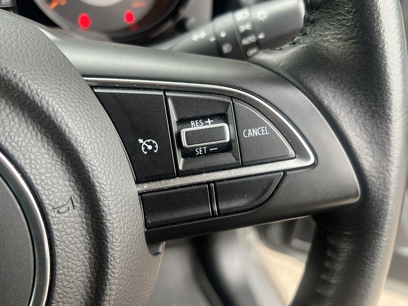 Suzuki Jimny Sierra 4WD JC - U11619