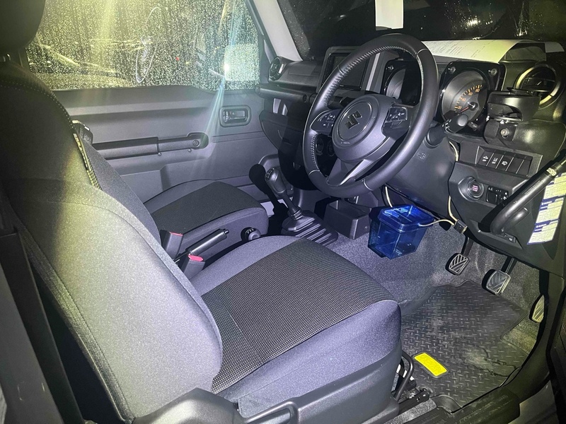 Suzuki Jimny Sierra 4WD JC - U11619