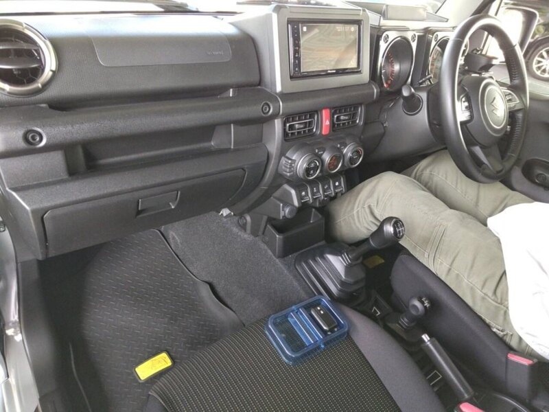 Suzuki Jimny Sierra 4WD JC - U11619