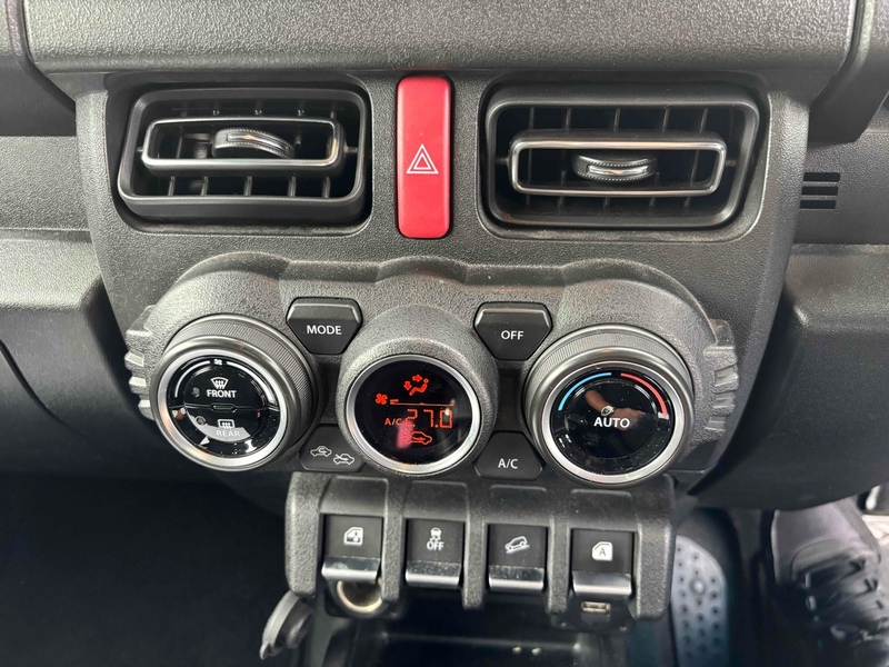 Suzuki Jimny Sierra 4WD JC - U11620